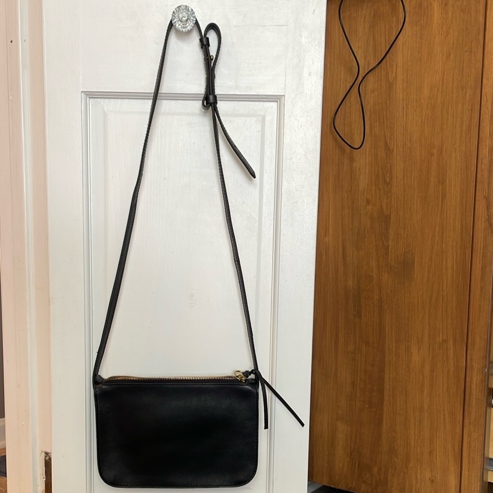 Elegant Black Madewell Crossbody Bag